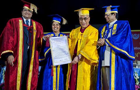 
Dalai Lama presented with an honorary Degree of Doctor of Letters by Indira Gandhi National Open University in New Delhi, India, on September 5, 2011
